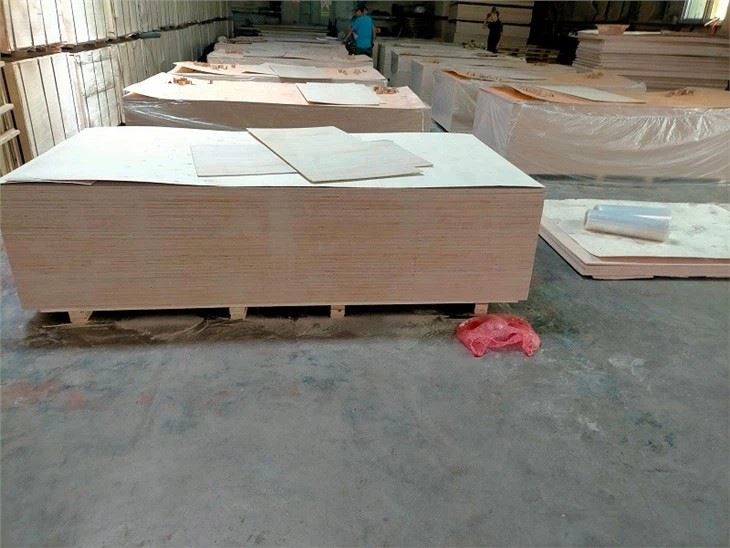 FULL EUCALYPTUS PLYWOOD FOR FURNITURE